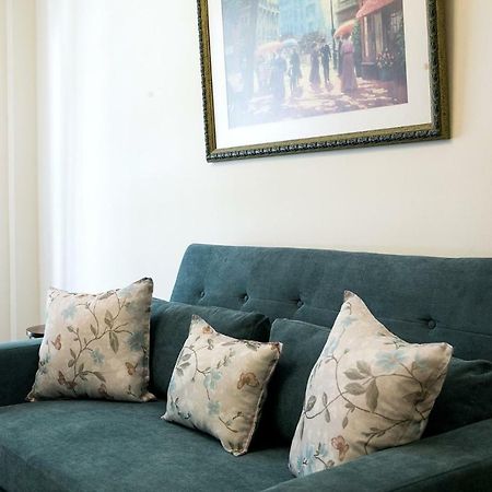 Best House, Larisis Metro, Athena Bagian luar foto