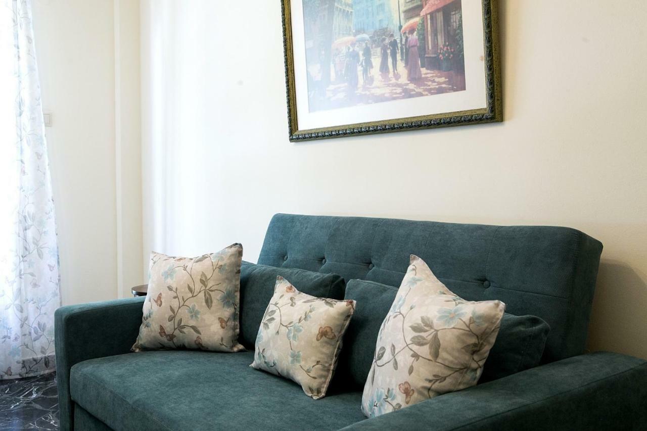 Best House, Larisis Metro, Athena Bagian luar foto