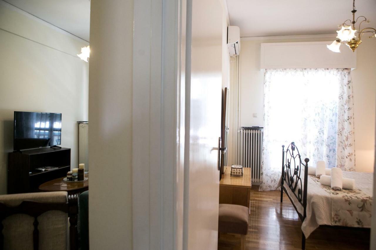 Best House, Larisis Metro, Athena Bagian luar foto