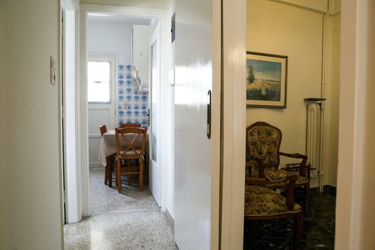 Best House, Larisis Metro, Athena Bagian luar foto